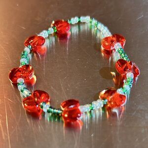 Vintage Red, Green & Clear Glass Beads Bracelet - Elastic Stretch